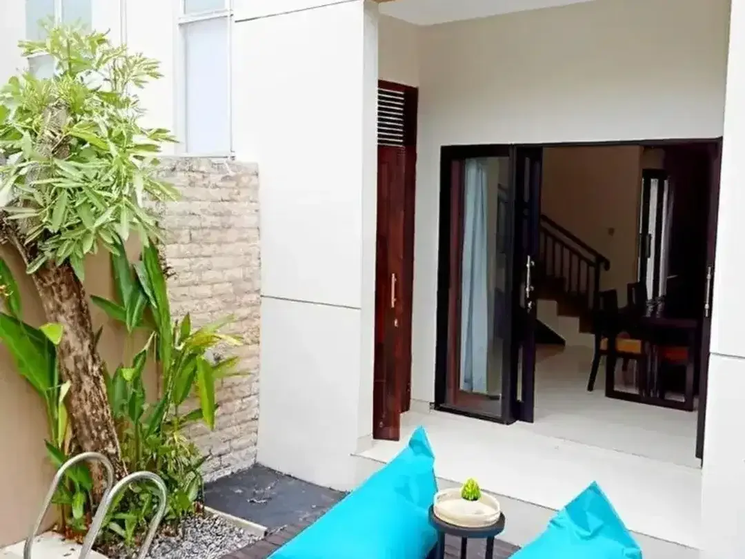 Disewakan Villa Bagus Seminyak Kerobokan - Image 1 of 5