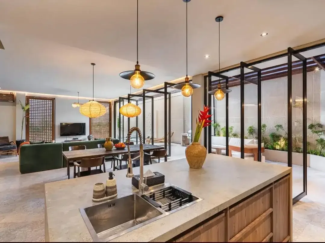 Di Sewakan / di Jual Villa 3 Bedroom - Lokasi Umalas Bumbak - Bali - Image 7 of 10