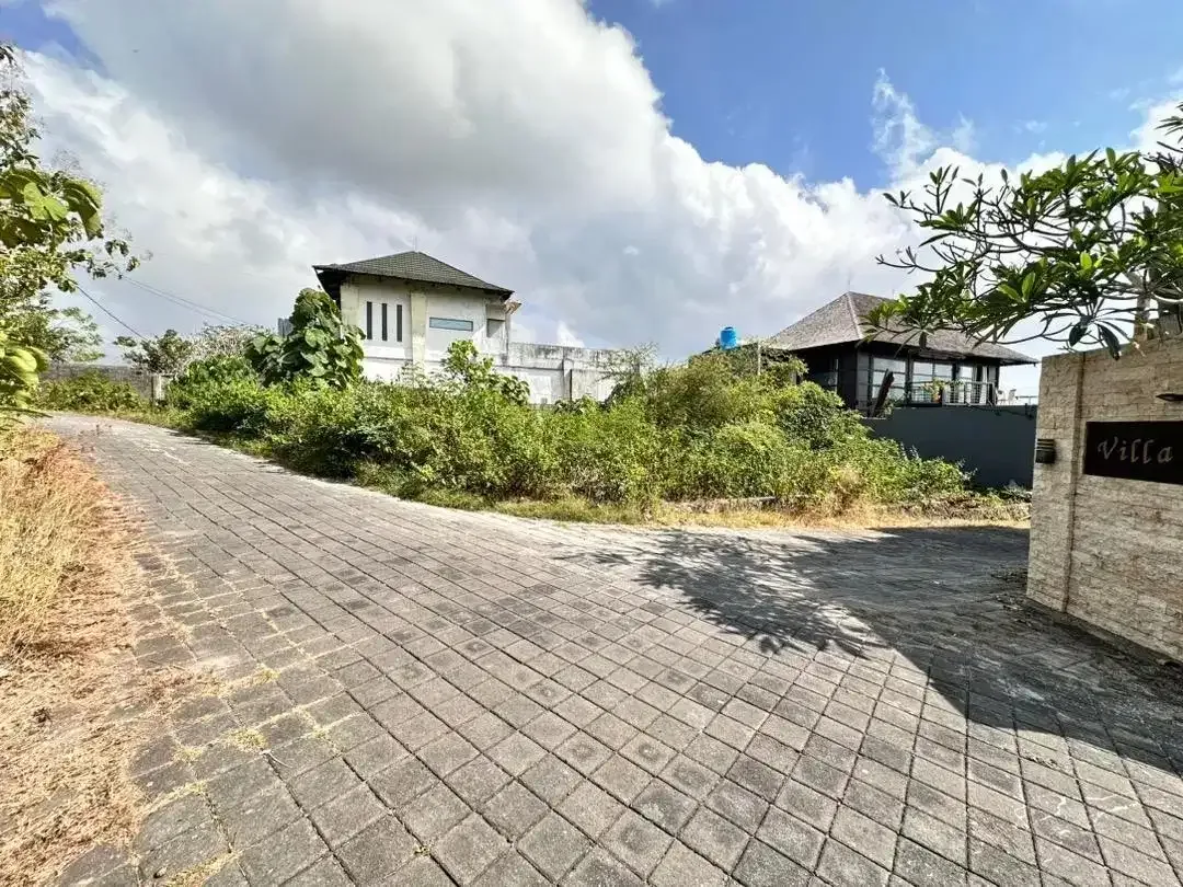 Tanah Hook Lingkungan Villa Jl Palapa Nusa Dua - Image 1 of 9
