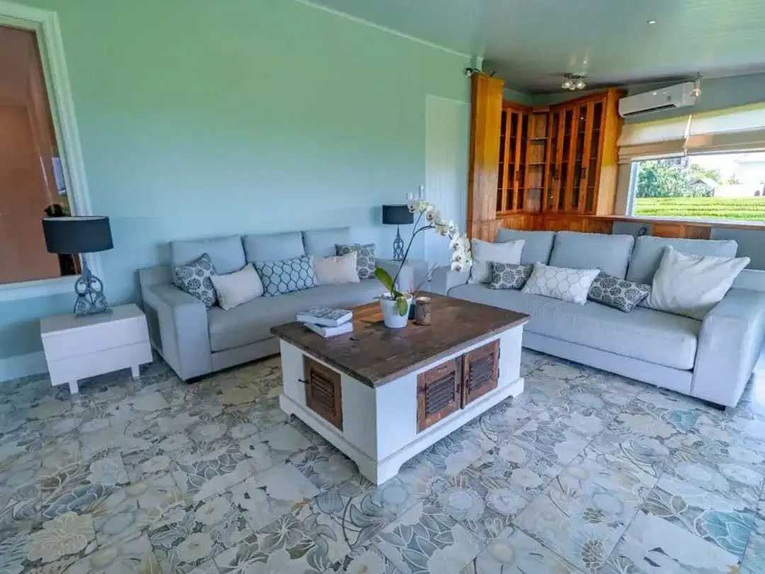 RICE PADDY VIEW ELEGENT 5 BEDROOMS VILLA IN BERAWA CANGGU - Image 5 of 8