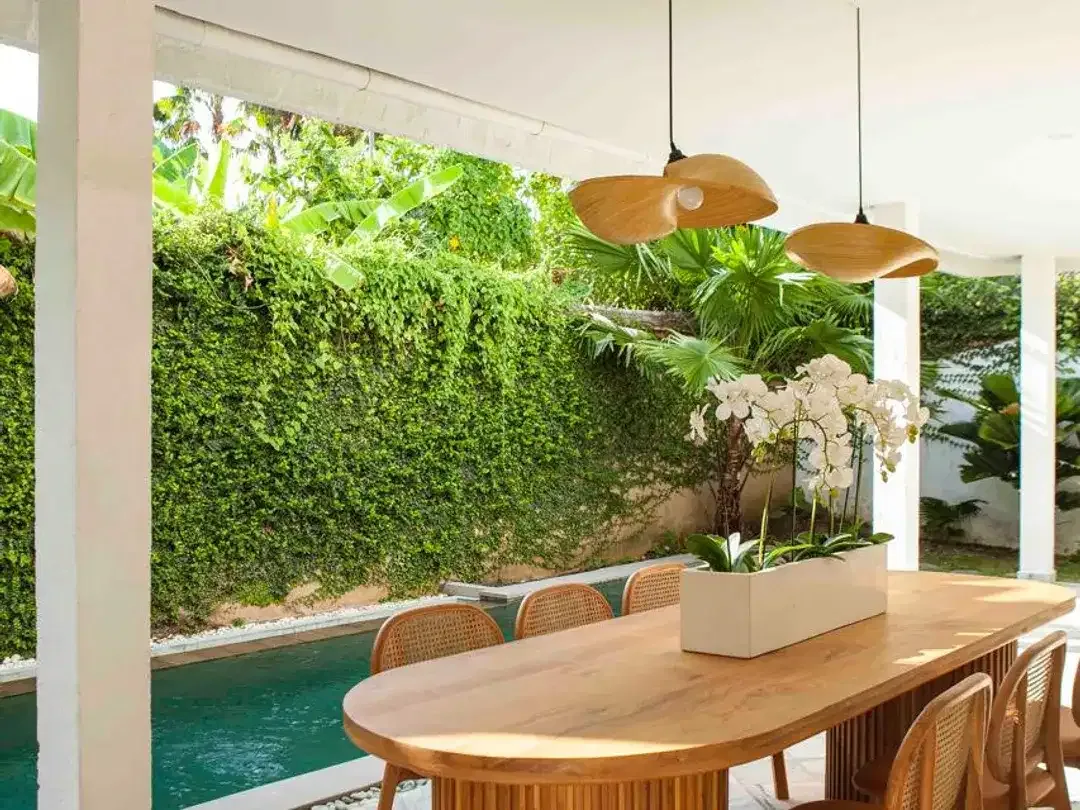 Freehold Villa For Sale in Central Beraban Seminyak Area - Image 4 of 10