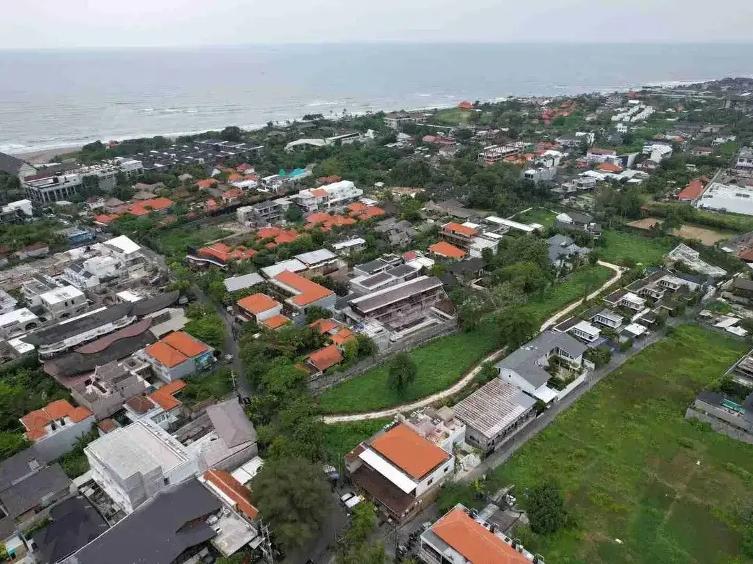 Turun harga tanah 70are main road berawa canggu 400m pantai 1,9M/are bs split 25 are - Image 4 of 4