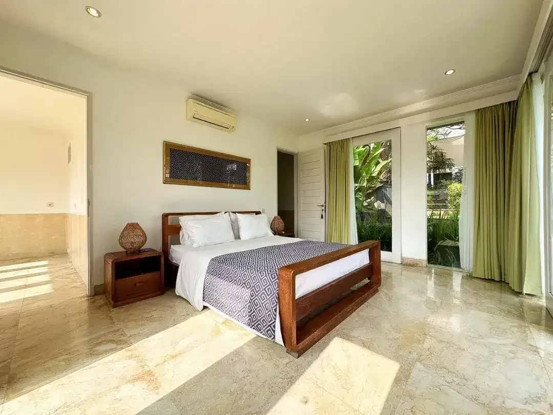 VILLA for rent-Canggu Kayu Tulang Utara-4BR - Image 7 of 10