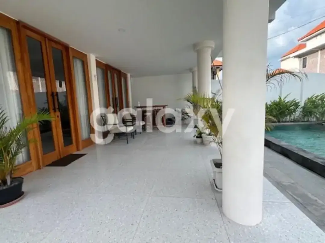 VILLA LOKASI PREMIUM DI KUTAT LESTARI SANUR KAUH DENPASAR, BALI - Image 1 of 9