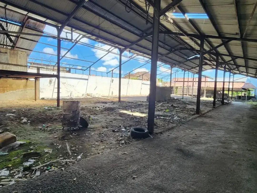 Gedung komersial strategis di kawasan Cokroaminoto, dijual/disewakan. - Image 3 of 8