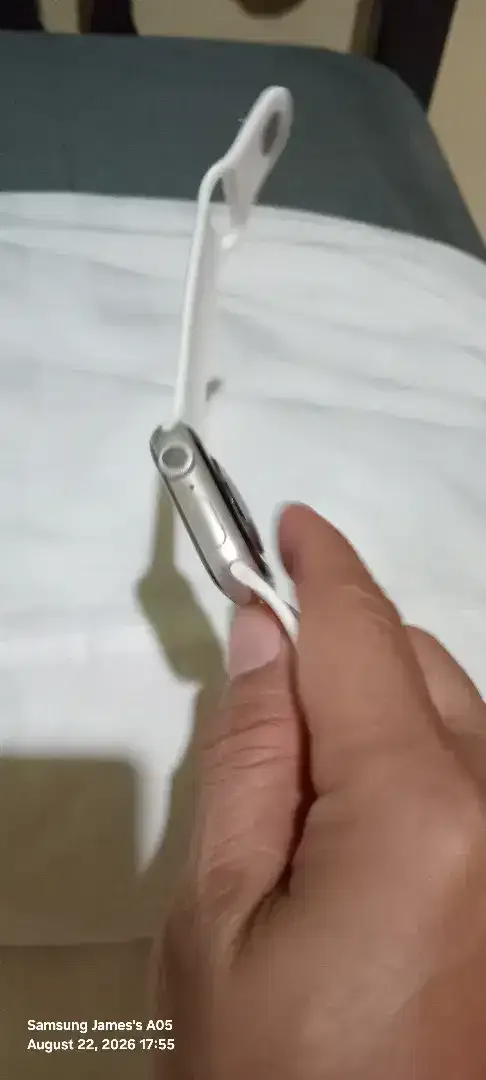 Apple Watch Series 7 41mm - Image 3 of 4