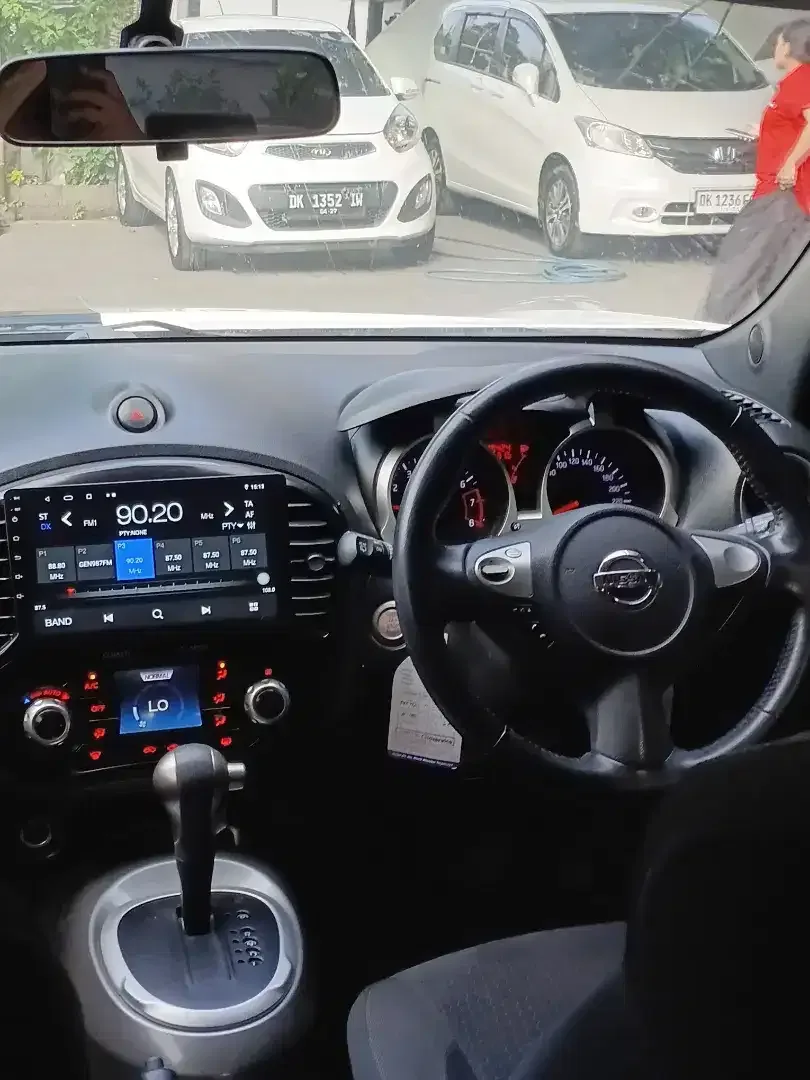 JUKE REVOLT MATIC BLACK INTERIOR PLAT BALI LOW KM ISTIMEWA - Image 5 of 10