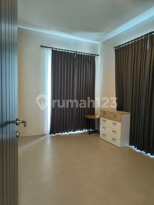 Hunian Sewa Rumah Furnished Minimalis Ada Club House Di Jimbaran - Image 2 of 4