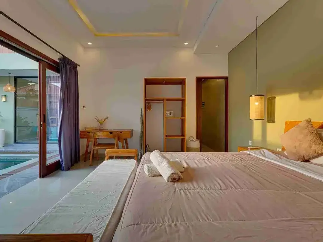 VILLA FOR RENT UMALAS 2 BEDROOM ENCLOSED LIVING & KITCHEN - Image 10 of 10