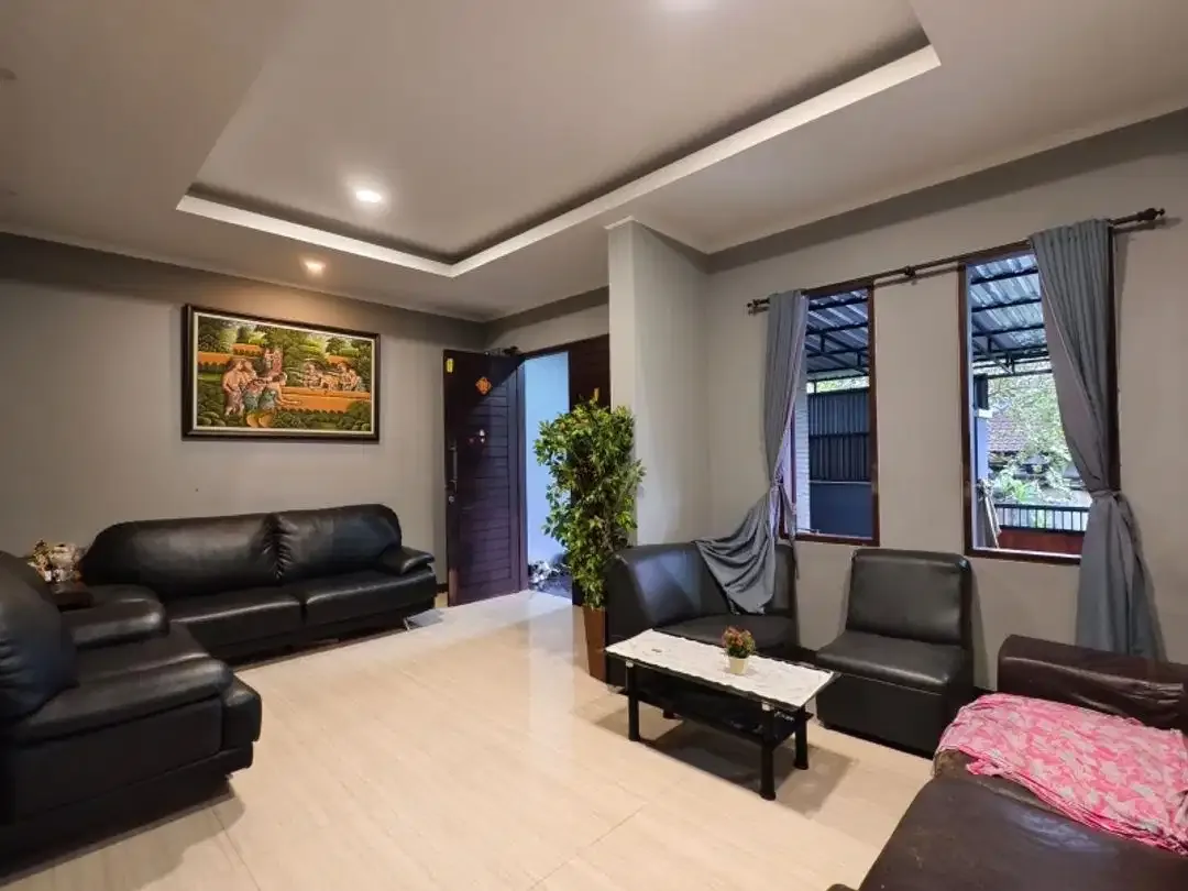 Rumah Modern Posisi Kuldesak di Tukad Pancoran - Image 3 of 10