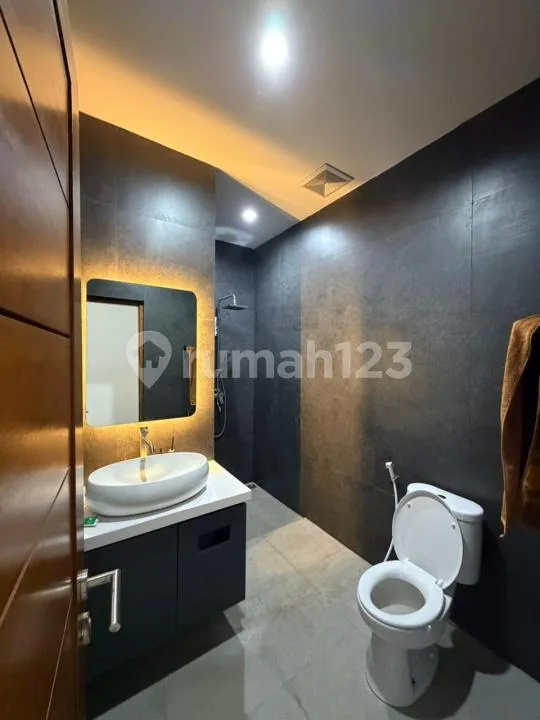 Dijual Villa Cantik Bebas Banjir,Dekat ke Pantai Sanur - Image 4 of 4