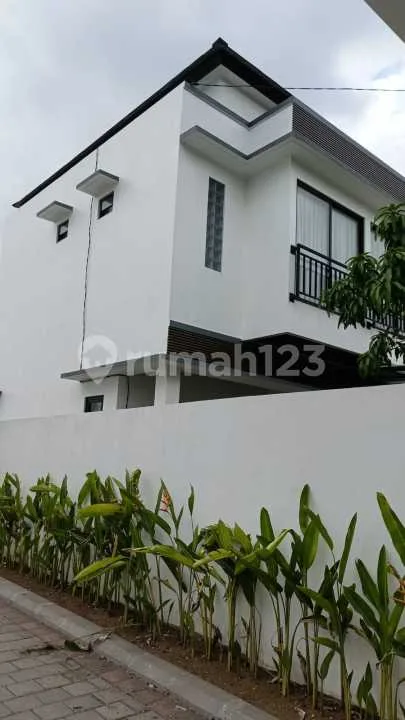 For Sale Rumah Baru Bagus 2Lt Kawasan Cluster Terbaik di Jimbaran Bali - Image 2 of 4