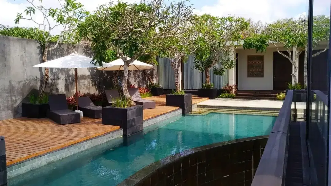 VILLA MEWAH TEPI TEBING PANTAI BALANGAN - Image 7 of 10