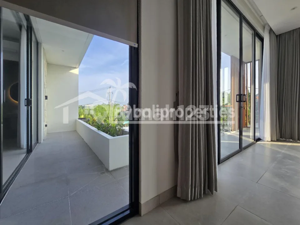 3 Bedr Villa With Rice Field View In Berawa Canggu - Bali - Image 1 of 4