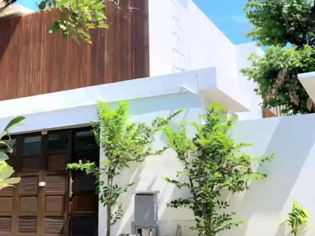 VILLA 4BR SHM DI TANJUNG SANUR KAUH DENPASAR - Image 3 of 10