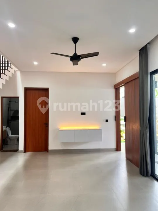 Id:h-131 Disewakan Rumah Semi Villa Ubung Denpasar Bali - Image 3 of 4