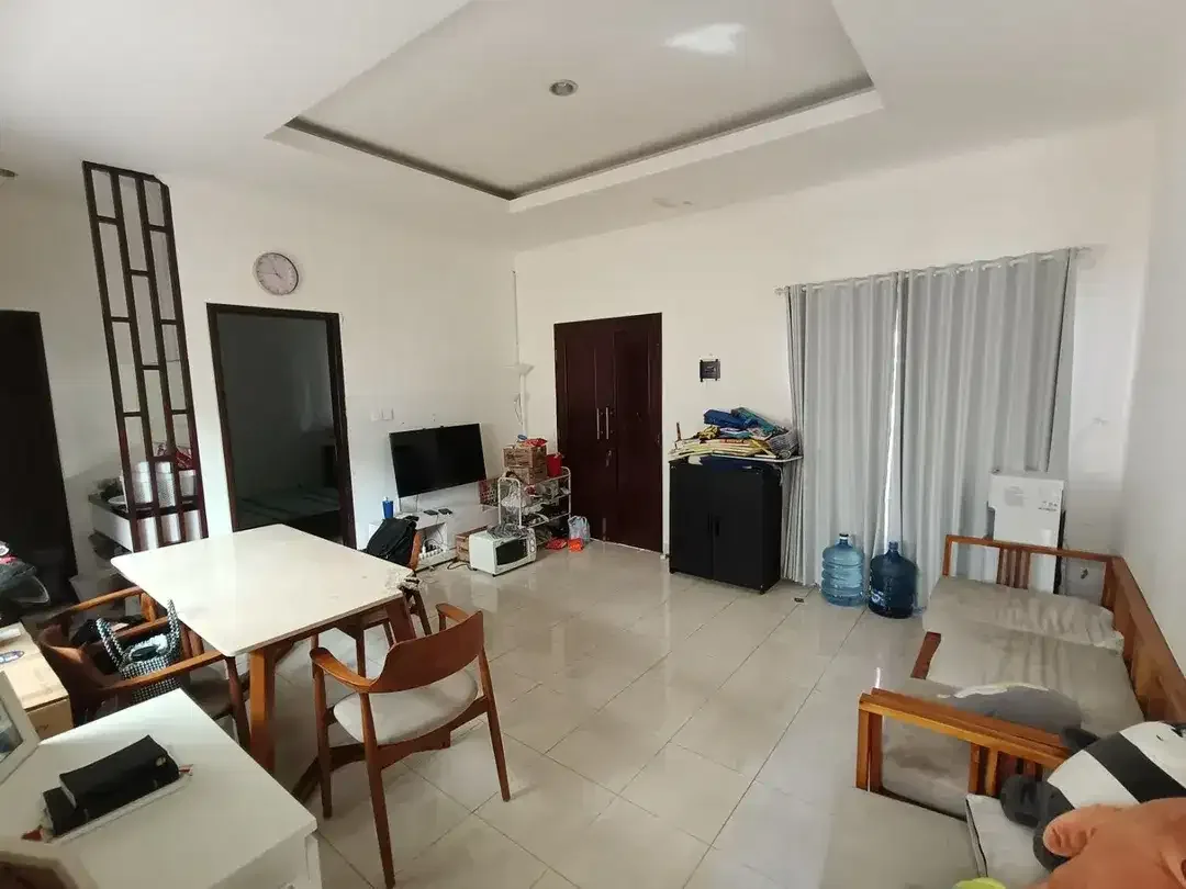 Rumah TERMURAH di Royal Garden, One Gate, Security 24 Jam, Ada Club House, Kids Friendly! - Image 3 of 10