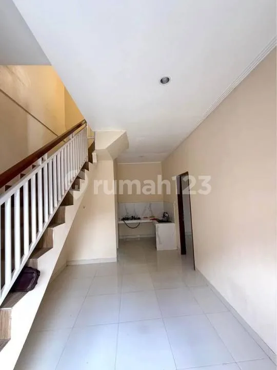 Rumah Semi Baru 2Br Lingkungan Aman Cargo Indah Denpasar, Bali - Image 4 of 4
