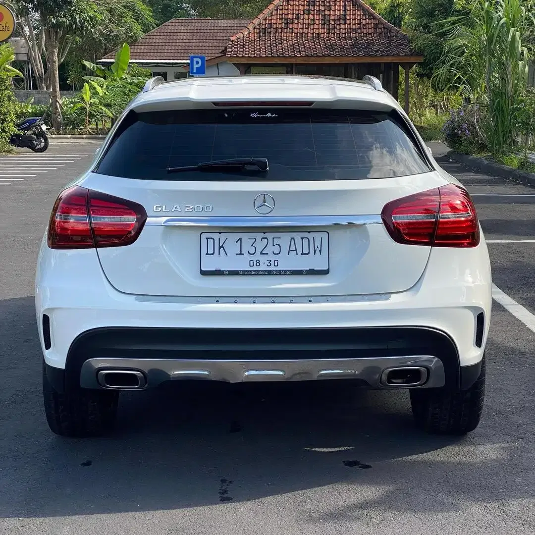 Mercedes-Benz GLA200 AMG Sport 1.6 AT – 2018 - Image 5 of 9