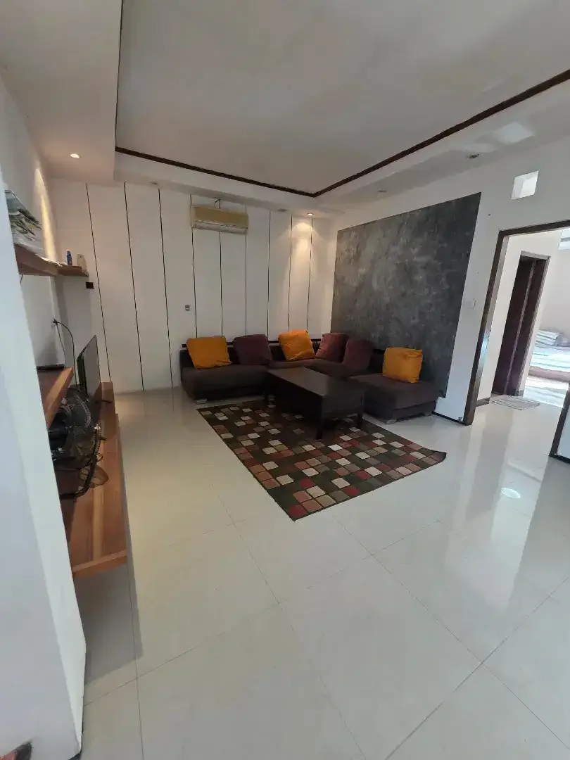 Premium 3BR All En-Suite Bathrooms Mertanadi Kerobokan - Owner Sale BU - Image 6 of 10