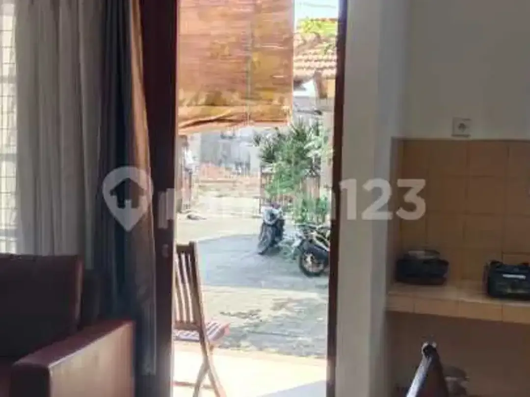 Disewakan Rumah Full Furnished Area Puri Gading - Image 3 of 5
