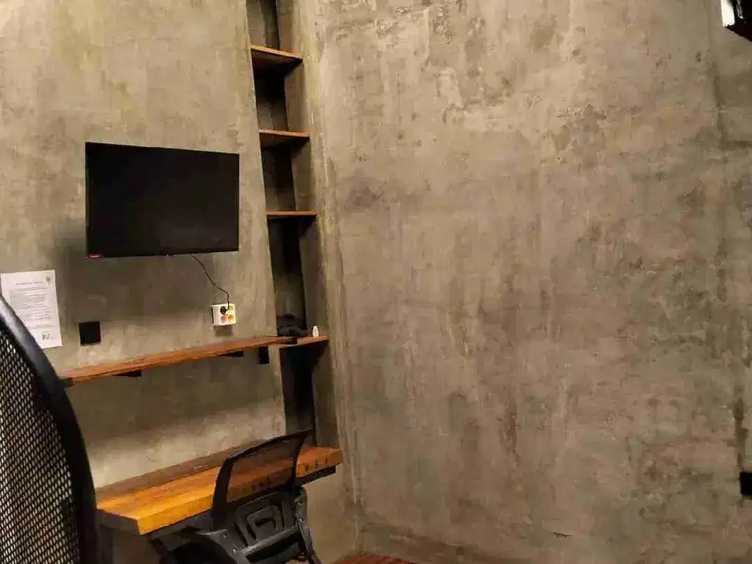1 unit MEZZANINE ROOM FOR RENTS Dalung permai Bali - Image 5 of 10
