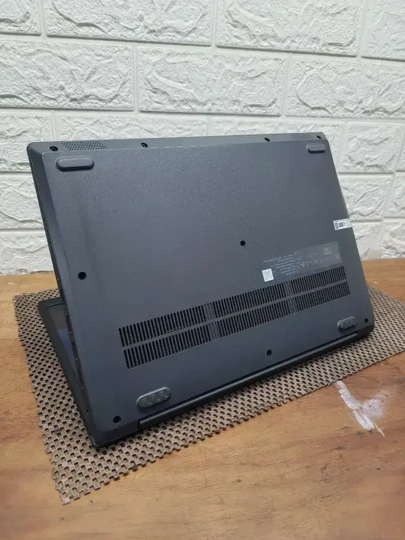 Lenovo Ideapad V14 AMD 3020e (8/256gb) 14 inch NORMAL - Image 4 of 5