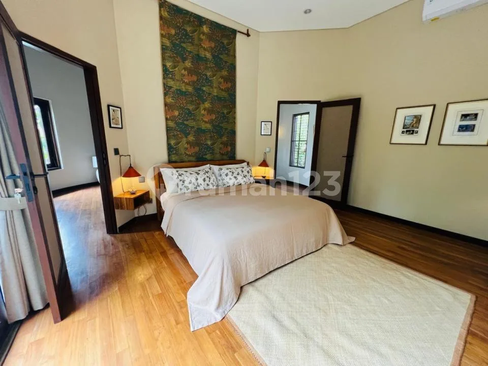 Dijual Villa Rumah Luas 5 Bedrooms Puri Gading Jimbaran - Image 2 of 4
