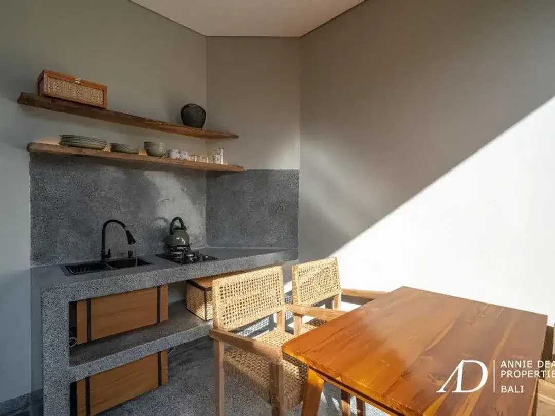 LEASEHOLD SINGLE LEVEL 2-BEDROOM VILLA IN UMALAS - Image 6 of 10