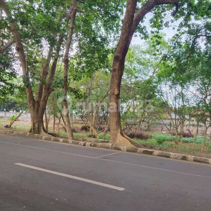 Tanah Pinggir Jalan Bypass Sanur Pantai Matahari Terbit, Bali - Image 1 of 4