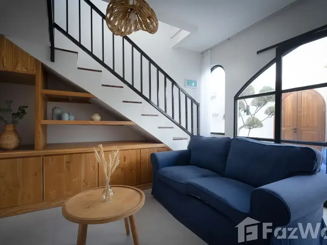1 Bedroom Townhouse for sale in Kerobokan, Bali - Image 4 of 10