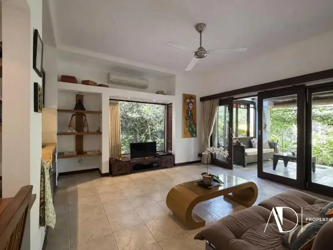 FREEHOLD / LEASEHOLD | 5-BEDROOM BUNGALOW COMPLEX IN PRIME SANUR - Image 7 of 10