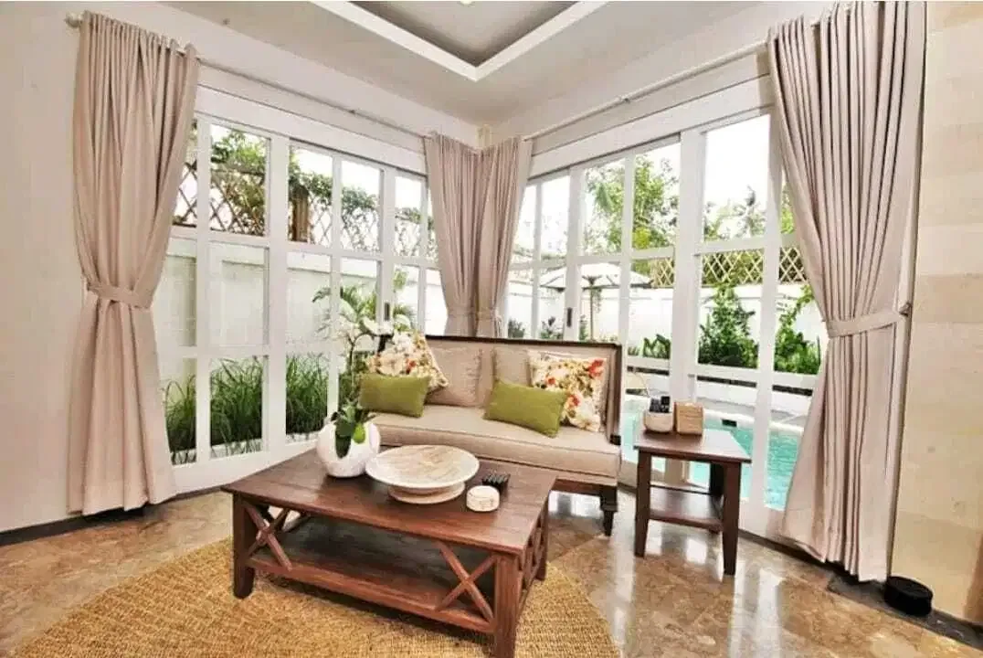 JUAL VILLA CANGGU BERAWA NEAR BEACH SHM FULLY FURNISHED - Image 1 of 10