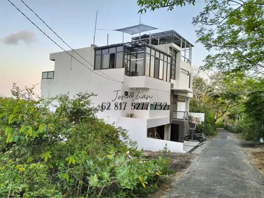Dijual Villa Mewah Freehold 5 Kamar Ocean View 3 Lantai Rooftop Sawangan Nusa Dua Bali - VSKHE - Image 4 of 10