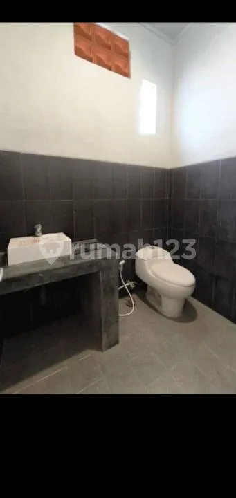 Rumah 1 Lantai Un Furnished Area Jimbaran - Image 3 of 4