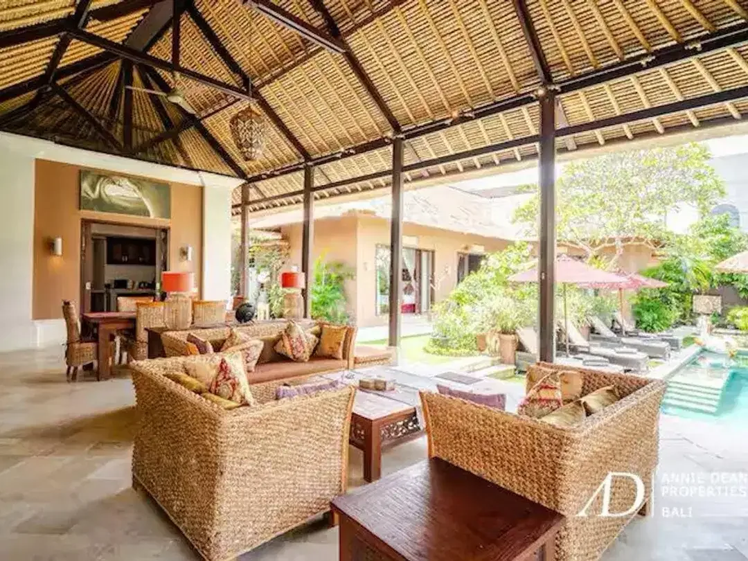 FREEHOLD | 3-BEDROOM TROPICAL VILLA IN PERERENAN CANGGU - Image 9 of 10