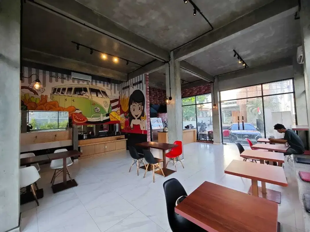 Ruko PREMIUM  sebelah Kantor Imigrasi Jl Taman Jimbaran - Image 8 of 10