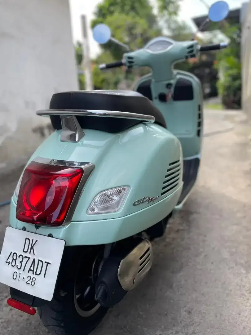 Vespa gts super 2022 # bintang dewata motor # - Image 6 of 6
