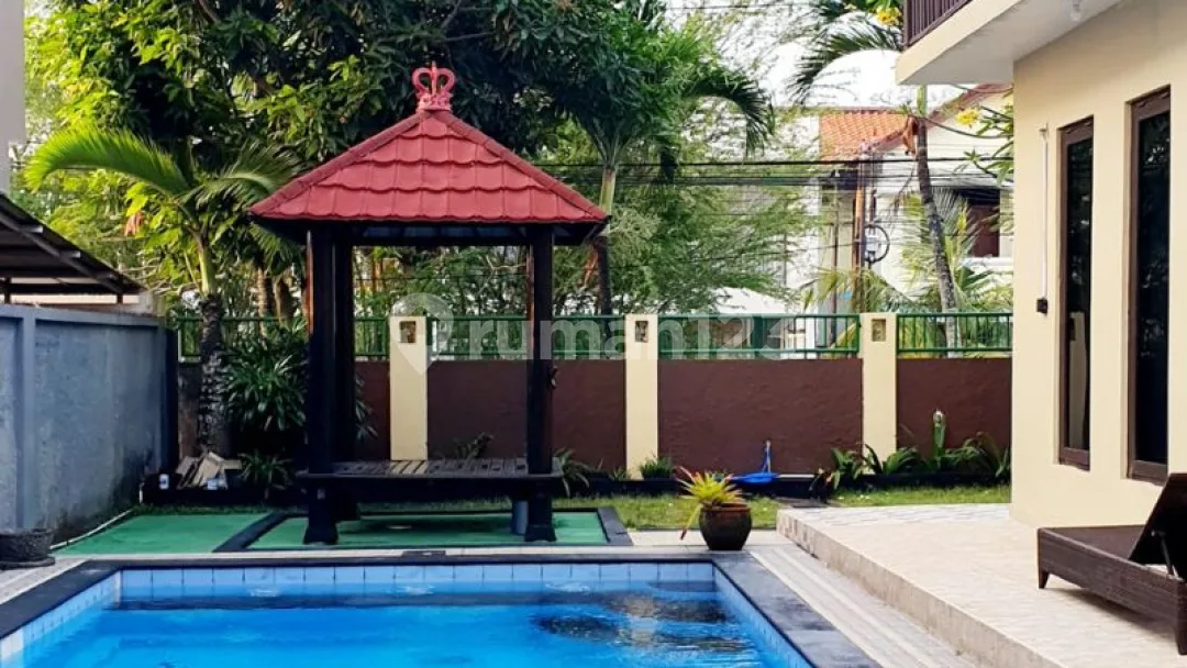 Rumah Semi Villa 2 Lantai di Puri Gading Jimbaran Badung, Bali - Image 1 of 4