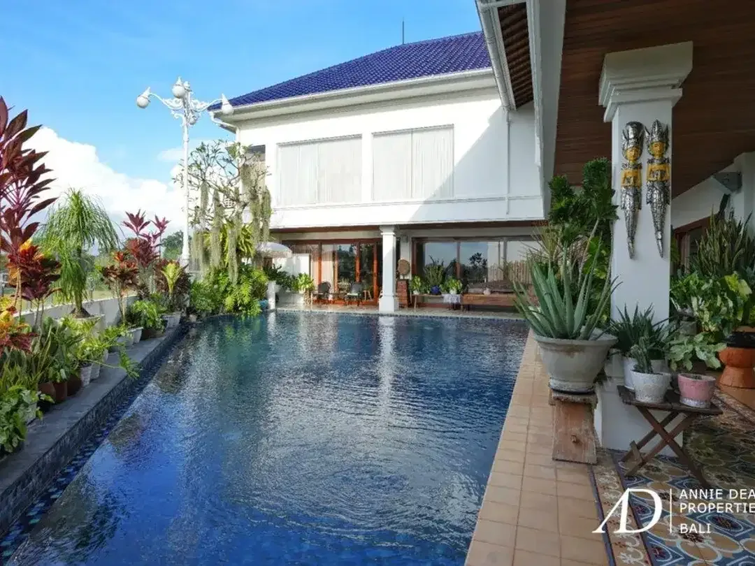 FREEHOLD COLONIAL-STYLE 6-BEDROOM VILLA WITH RICE FIELD VIEW - KABA-KABA - Image 8 of 10