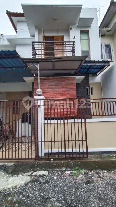 Rumah Nyaman & Siap Huni di Jalan Mertasari - Image 1 of 4