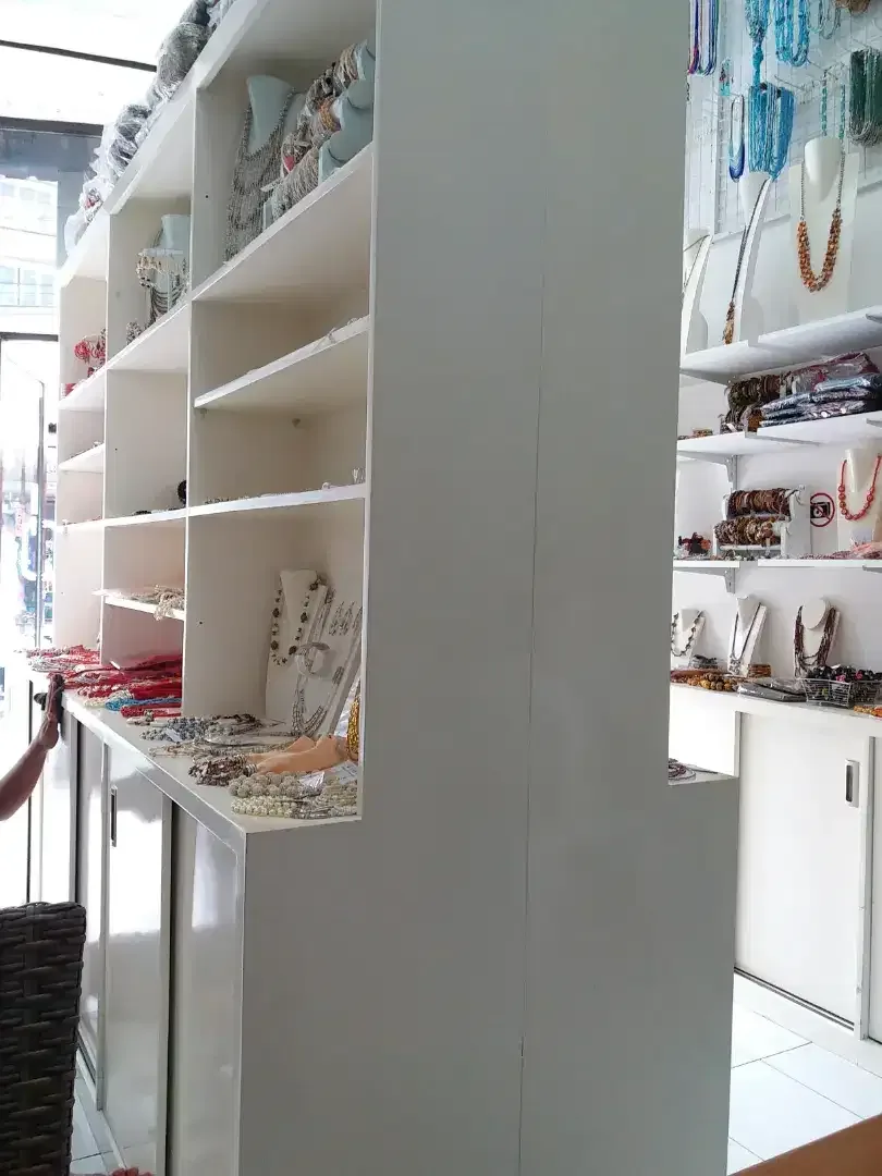 Lemari Display - Duco - Image 4 of 4