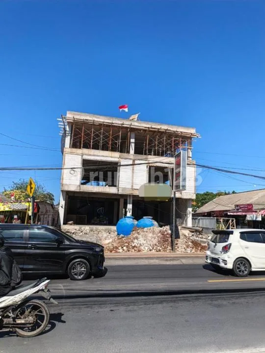 Dijual Ruko Brand New Dekat Gwk Jimbaran - 3 Lantai + Rooftop - SHM, PBG & SLF - Rp 7,5 M - Image 2 of 4