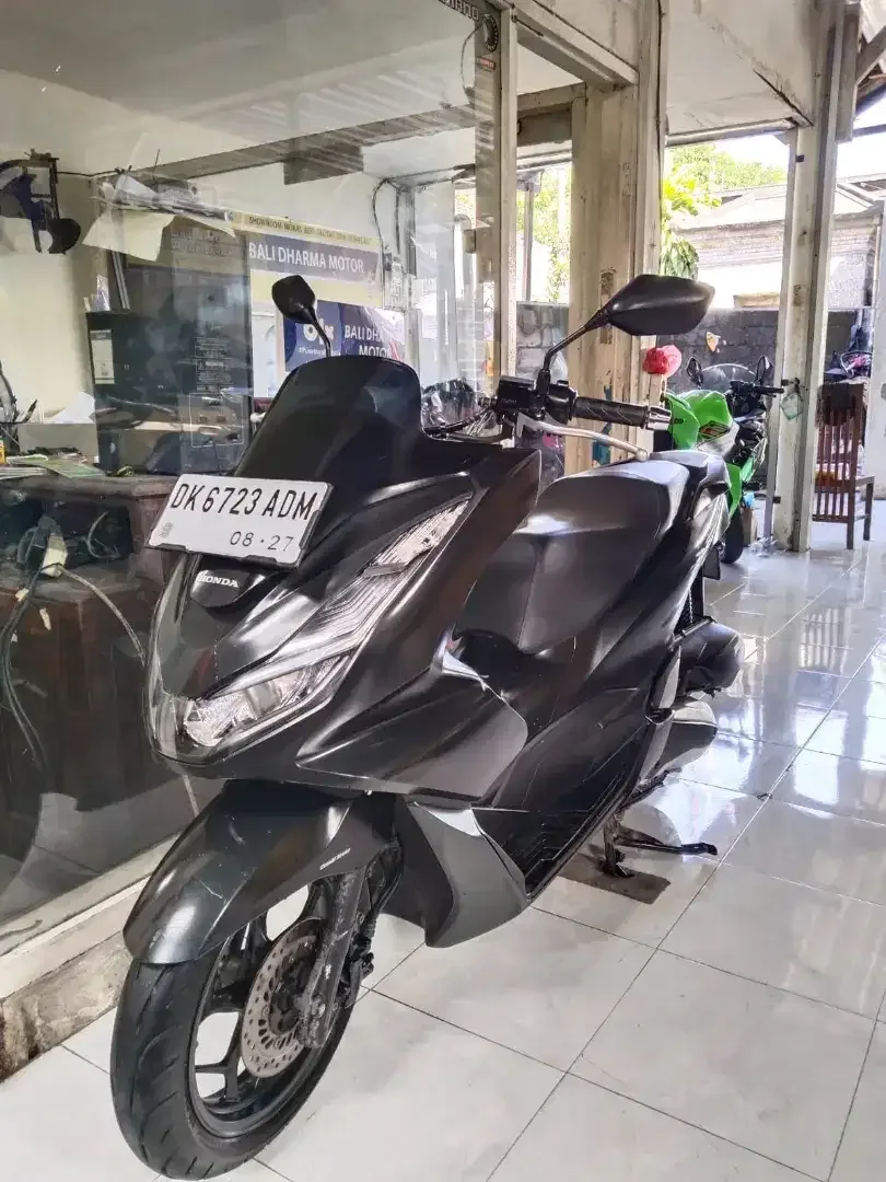 DP 4 JT / BUNGA MENURUN 2% / HONDA PCX 160 TAHUN 2022 - Image 1 of 7