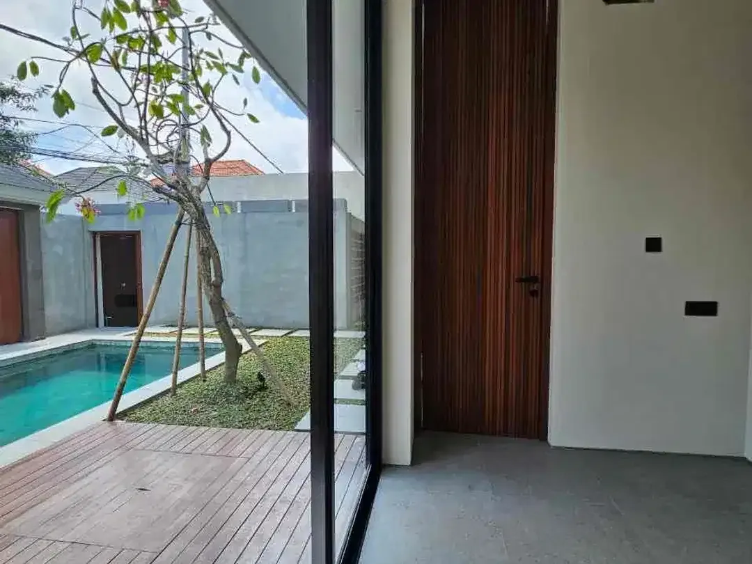 Di Jual New Villa 2 Lantai Furnish Di Jalan Semer, Kerobokan - Image 9 of 10
