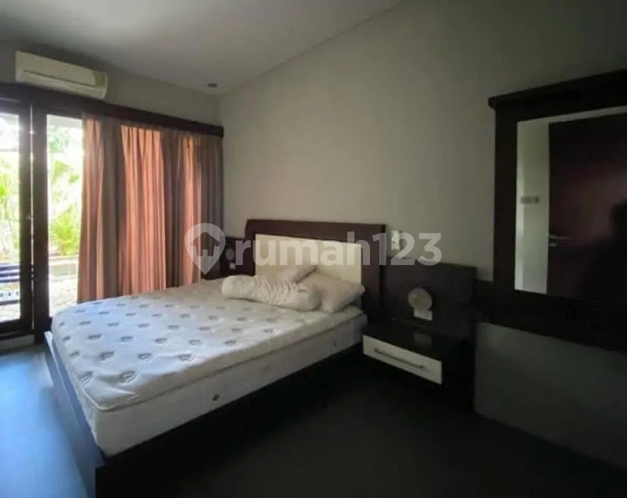Villa Strategis Dekat Taman Rama School dan Pantai di Jimbaran - Image 2 of 4