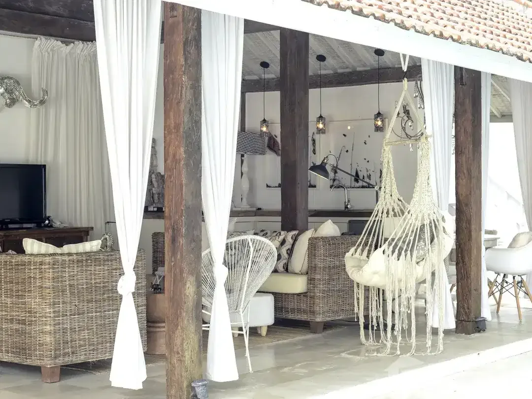 7 Bedroom Villa for sale in Kerobokan, Bali - Image 10 of 10