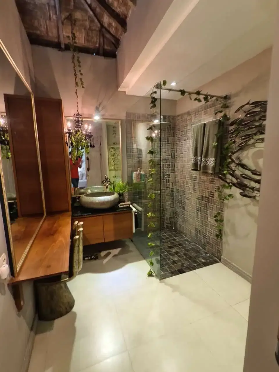 BEAUTIFUL VILLA READY FULLY FURNISHED PRIVAT POOL LOKASI KEROBOKAN - Image 5 of 9