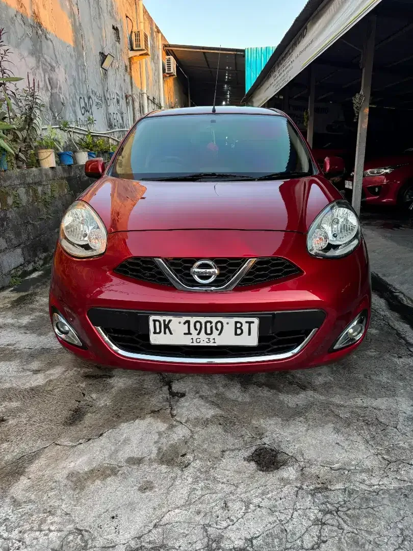 Nissan March 1.5 CC matic asli bali orisinil total bisa kredit DP 10jt - Image 2 of 10
