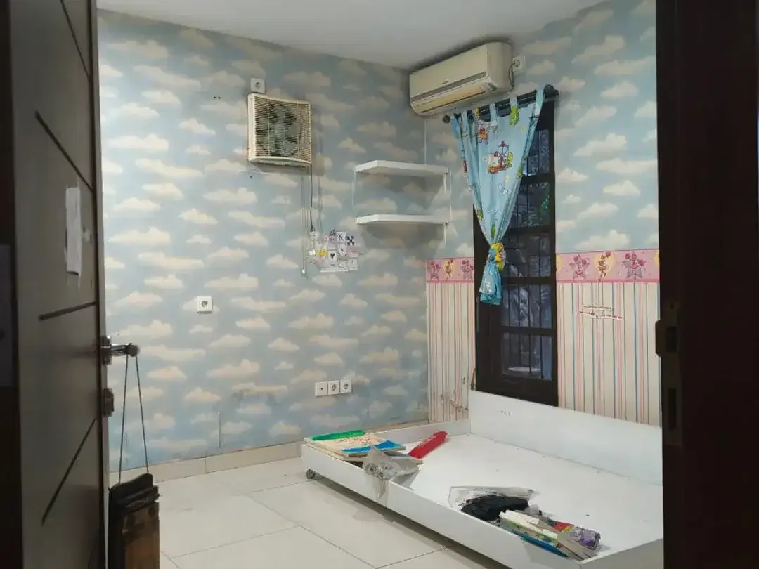 FOR SALE RUMAH KOST 2LT HITUNG TANAH LOKASI PREMIUM SANUR - Image 2 of 10